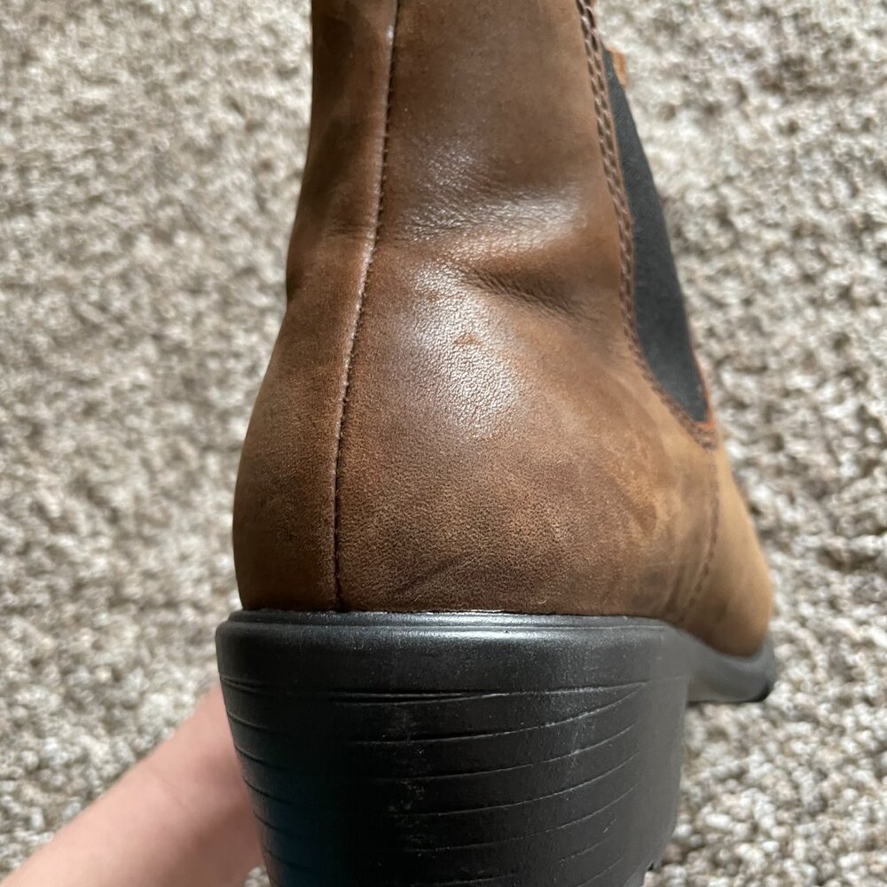 Blundstone Healed Chelsea Boots - Picture 7 of 7
